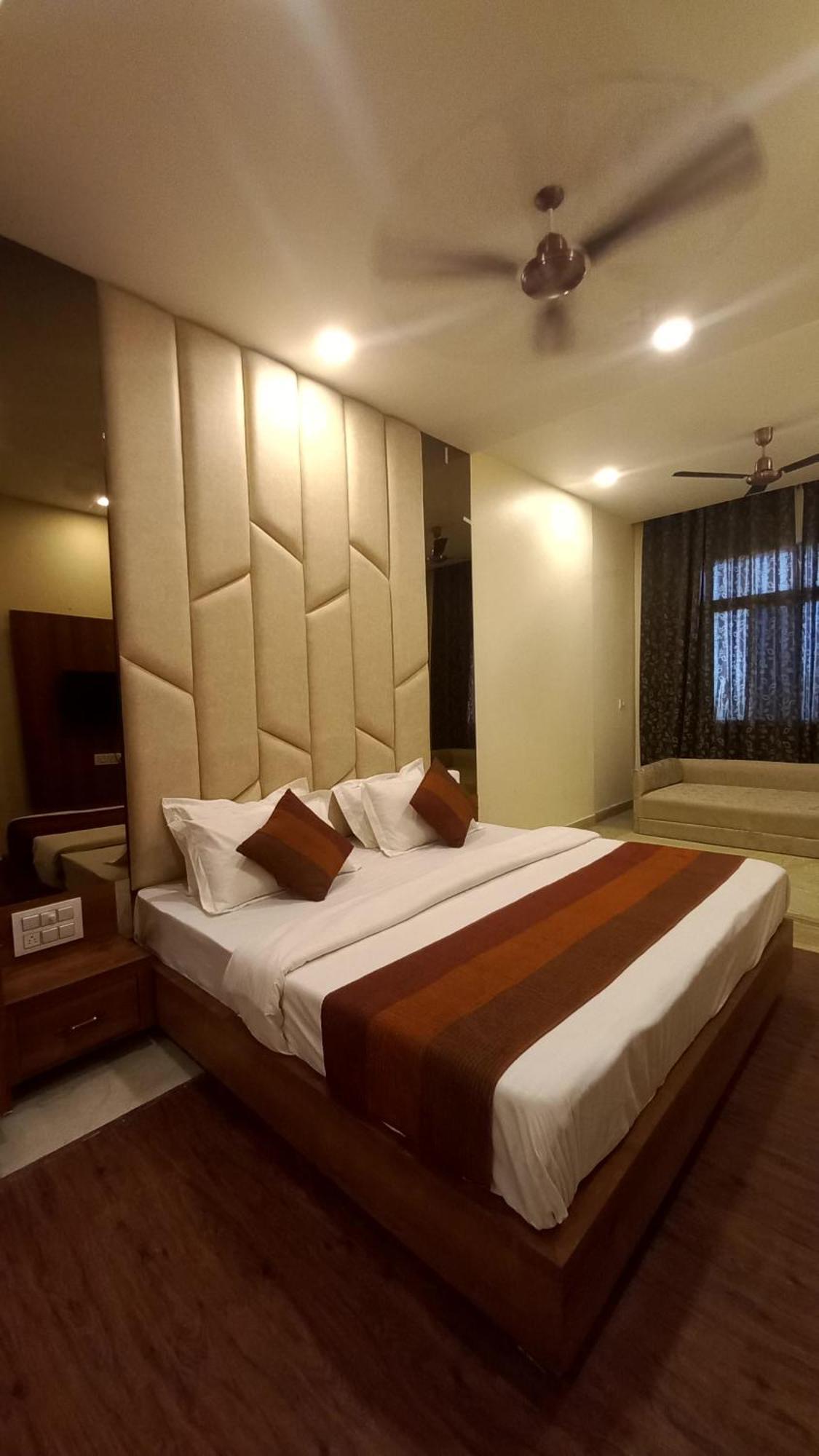 Hotel Indraprastha Jhalawar 외부 사진